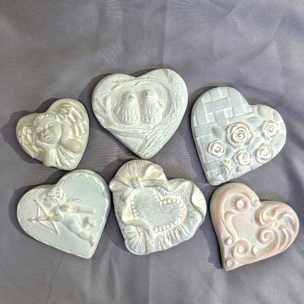 Isabel Bloom Set Of 6 Vintage All Signed Concrete Decorative Hearts